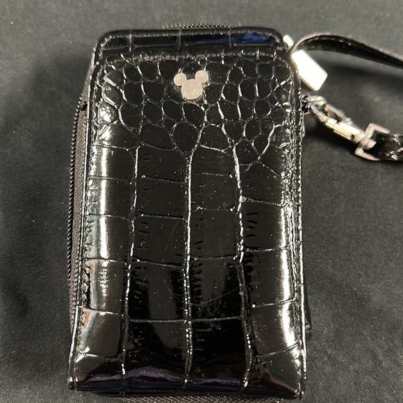 Small Vinyl Disney Wristlet - Picture 2 of 7